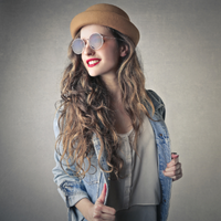 أزياء نسائية عصرية وفاخرة من كينج مارت